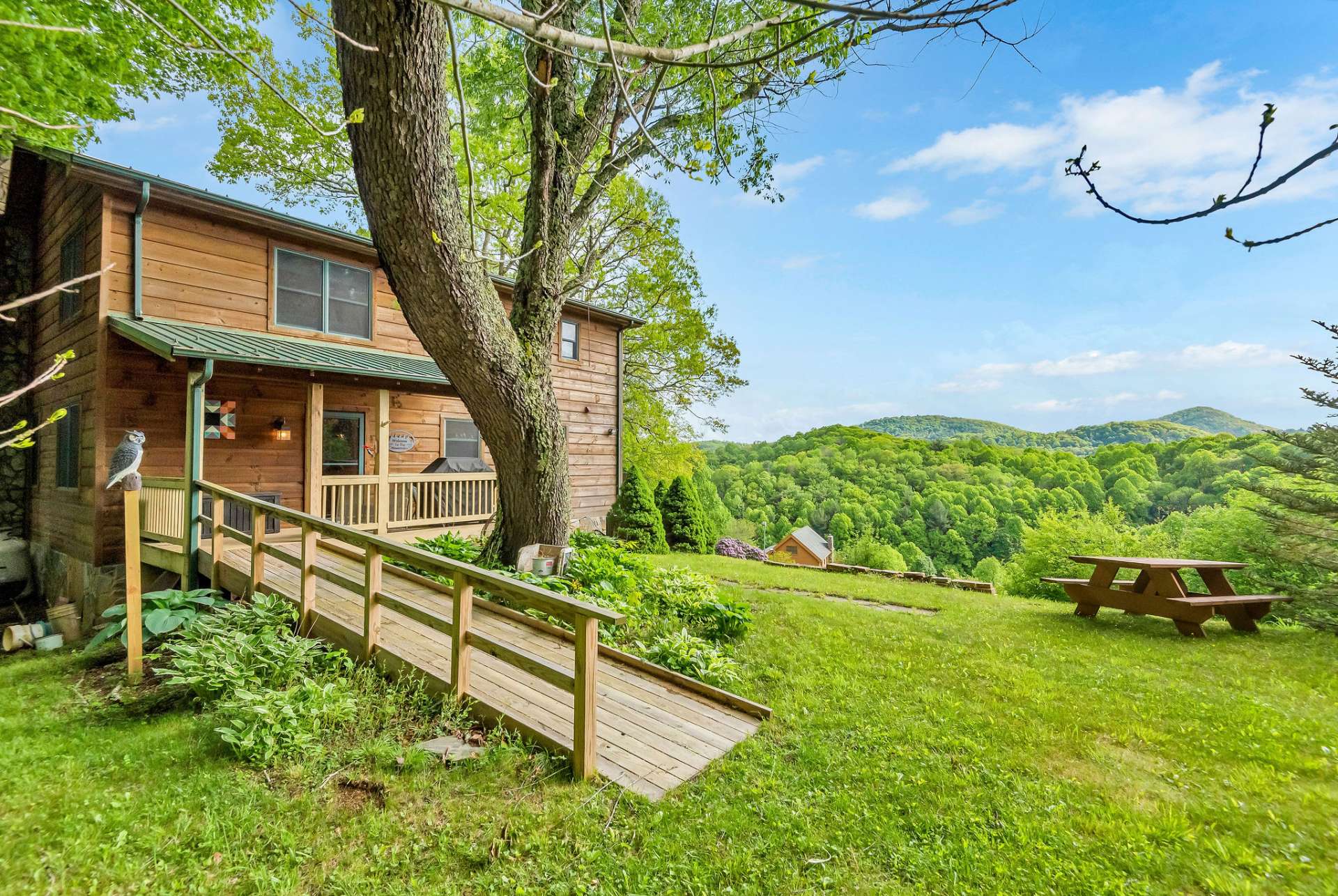 This home is wheelchair accessible, and the ramp facilitates easier carrying of loads.